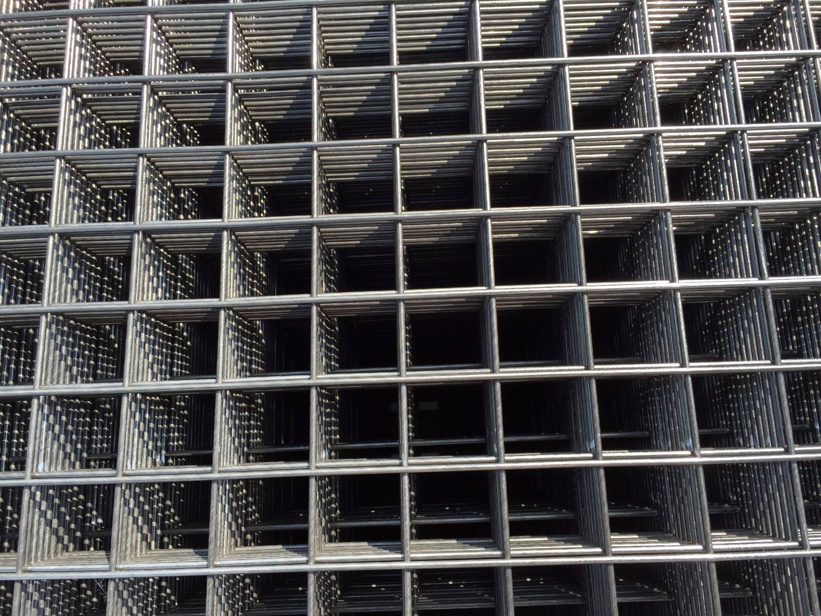 磁性的電焊建筑網(wǎng)片的焊接流程